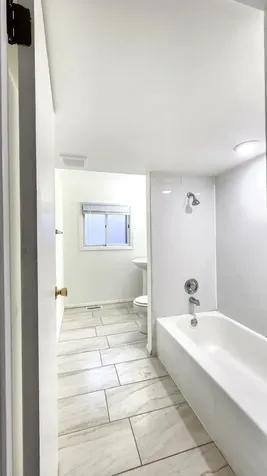 1360 Devonshire Lane Hoffman Estates IL 60169