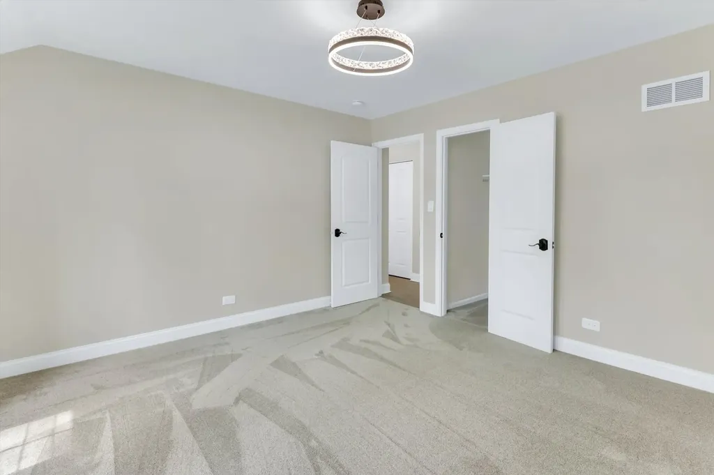 967 West Bauer Road Naperville IL 60563
