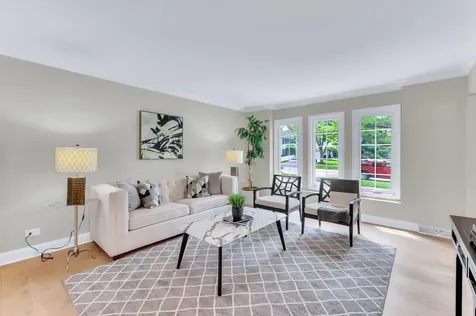 967 West Bauer Road Naperville IL 60563