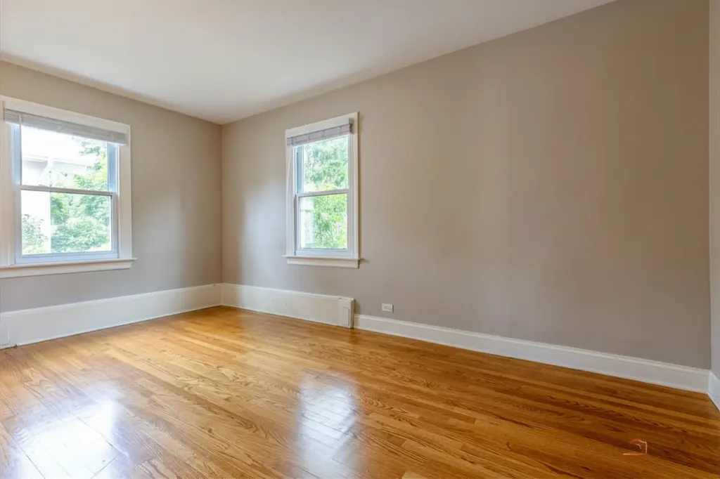 310 South Summit Street Wheaton IL 60187