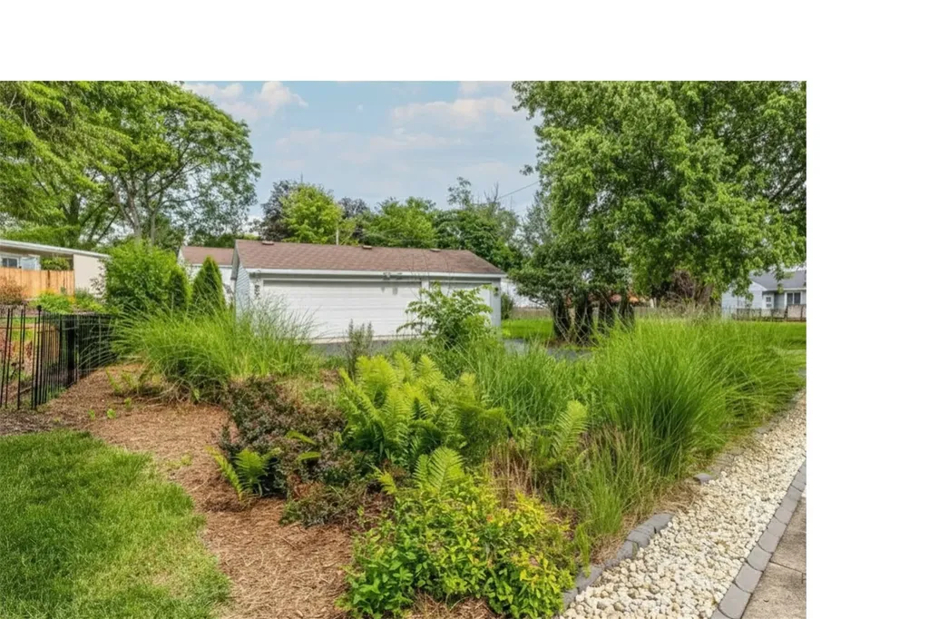 310 South Summit Street Wheaton IL 60187