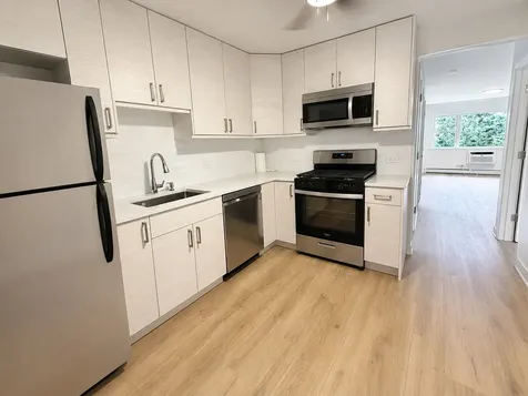 9656 Golf Terrace Des Plaines IL 60016