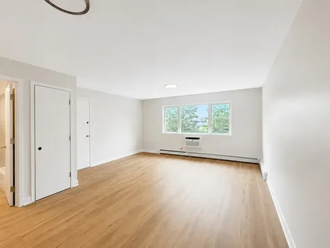 9656 Golf Terrace Des Plaines IL 60016
