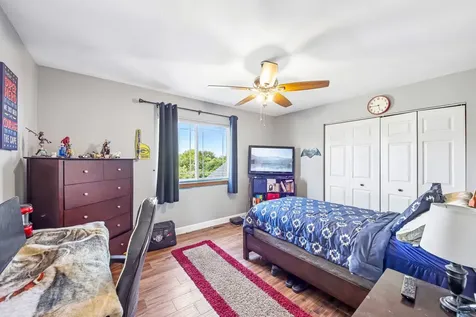1708 Sunshine Lane Zion IL 60099