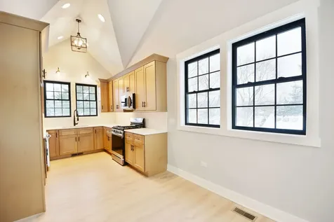 28722 North Madison Avenue Wauconda IL 60084