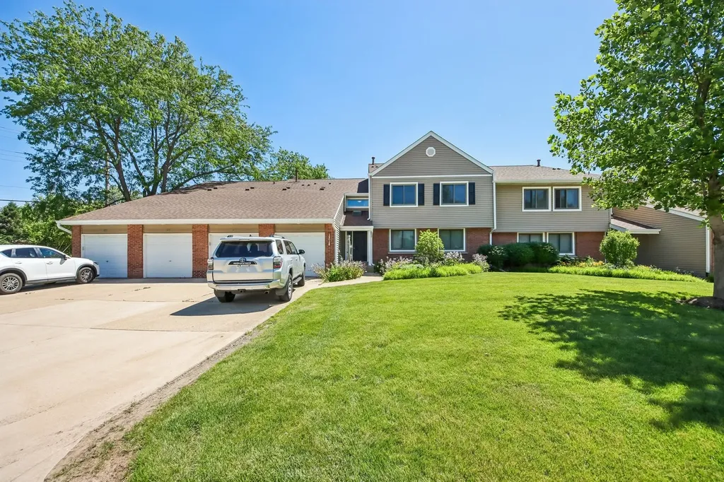 124 West Morningside Lane Buffalo Grove IL 60089
