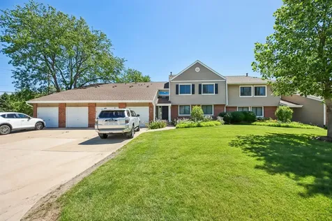 124 West Morningside Lane Buffalo Grove IL 60089