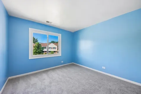 124 West Morningside Lane Buffalo Grove IL 60089
