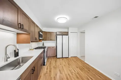 124 West Morningside Lane Buffalo Grove IL 60089