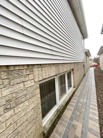 7051 West 64th Place Chicago IL 60638