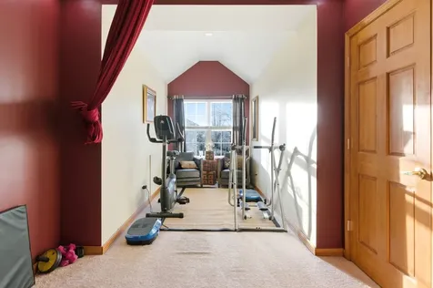 398 Essex Drive Oswego IL 60543