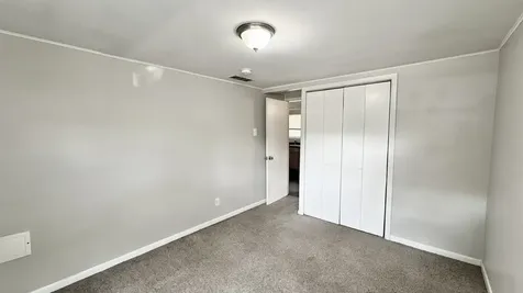 3512 John Street Steger IL 60475