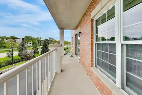 601 West Rand Road Arlington Heights IL 60004