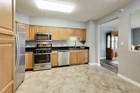 601 West Rand Road Arlington Heights IL 60004