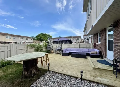 263 Green Court Wood Dale IL 60191