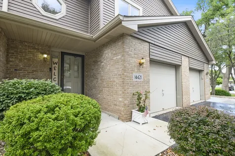 14421 Lamon Court Midlothian IL 60445