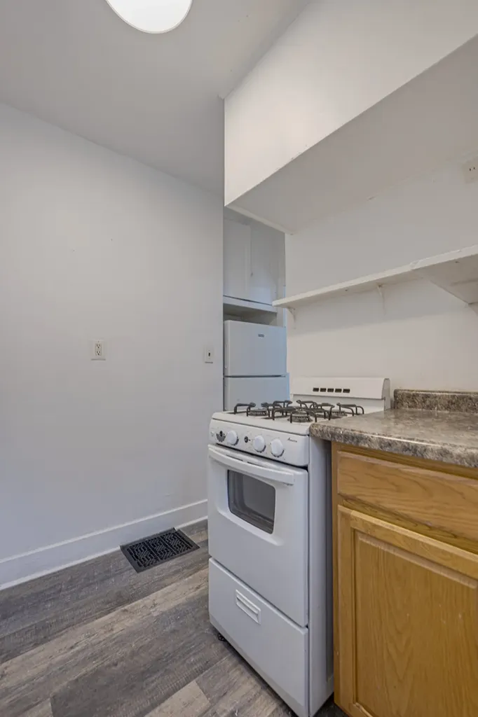 426 North Lake Street Aurora IL 60506