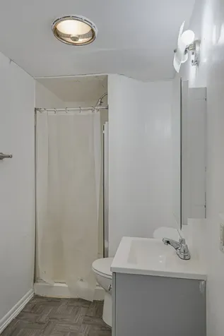 426 North Lake Street Aurora IL 60506