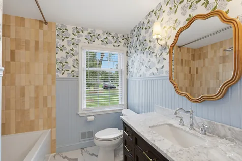 5 Marquette Lane Kankakee IL 60901