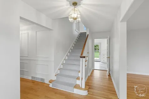 5 Marquette Lane Kankakee IL 60901