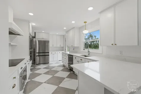 5 Marquette Lane Kankakee IL 60901