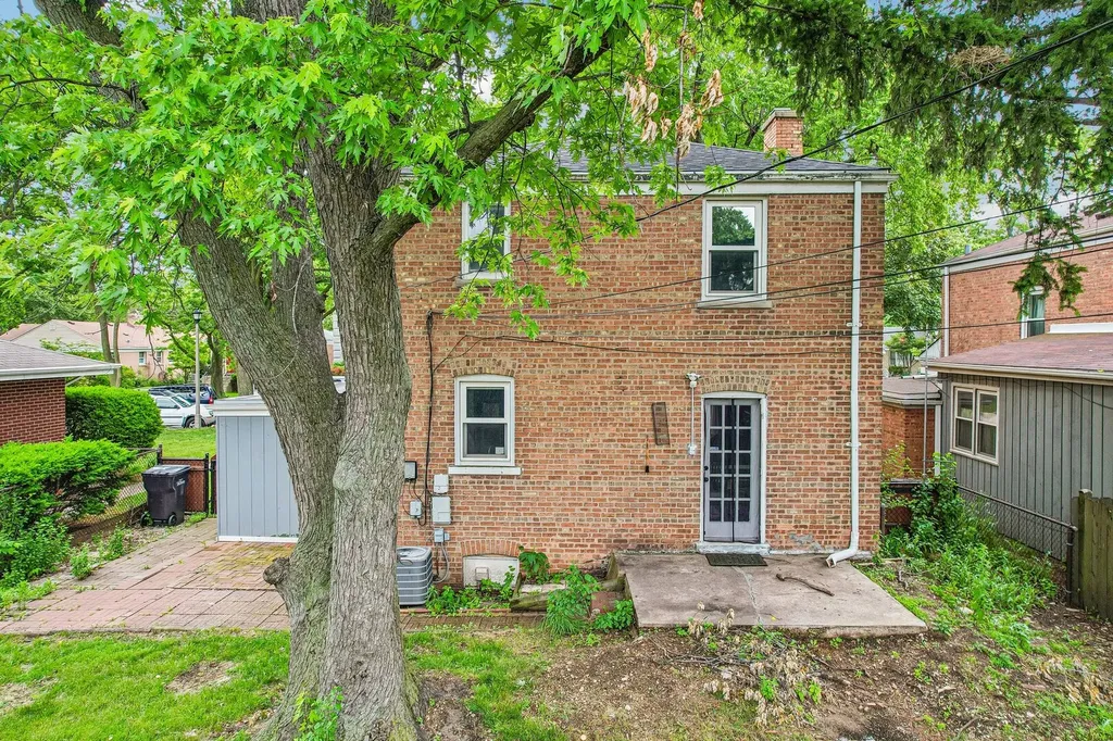 8646 Harms Road Skokie IL 60077