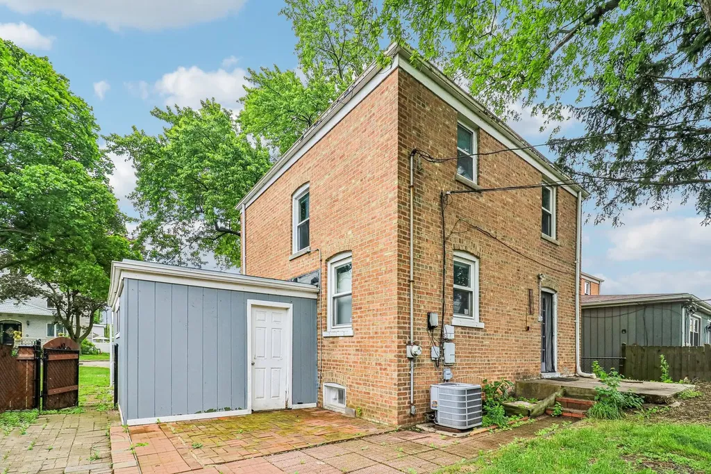 8646 Harms Road Skokie IL 60077