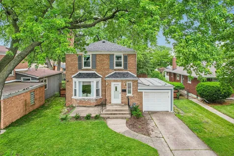8646 Harms Road Skokie IL 60077