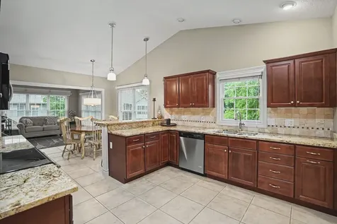 7301 35TH Avenue Court Moline IL 61265