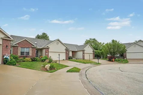 7301 35TH Avenue Court Moline IL 61265