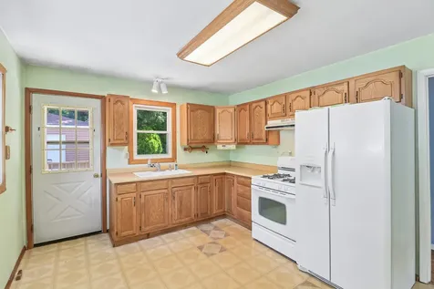 91 Bay Road Fox Lake IL 60020