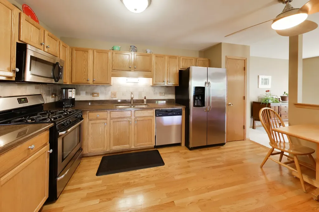 7957 Stewart Drive Darien IL 60561