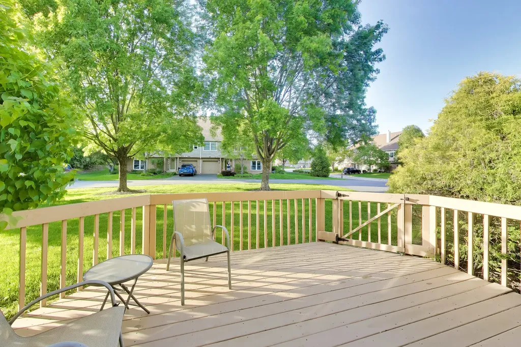 7957 Stewart Drive Darien IL 60561