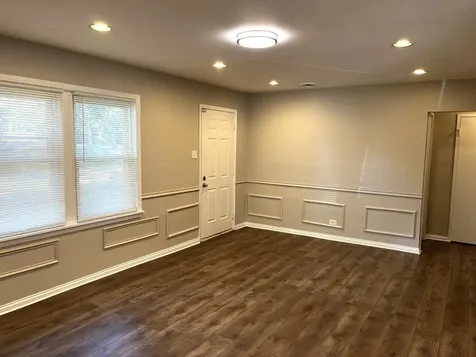 22 Apple Lane Park Forest IL 60466