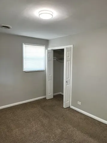 22 Apple Lane Park Forest IL 60466