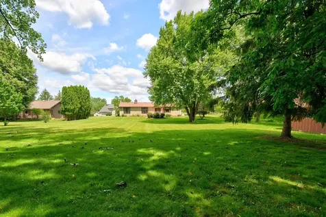 14385 West Sheryl Lynn Drive Wadsworth IL 60083