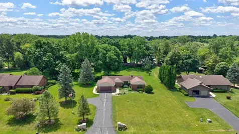 14385 West Sheryl Lynn Drive Wadsworth IL 60083