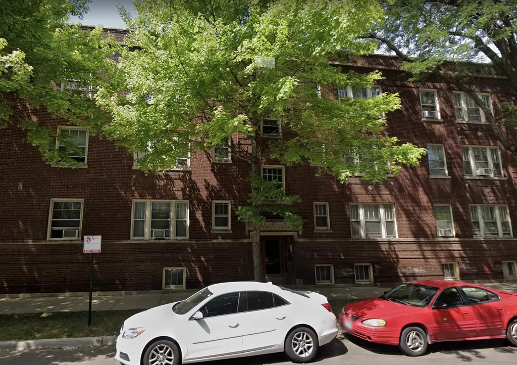 3504 North Wolcott Avenue Chicago IL 60657