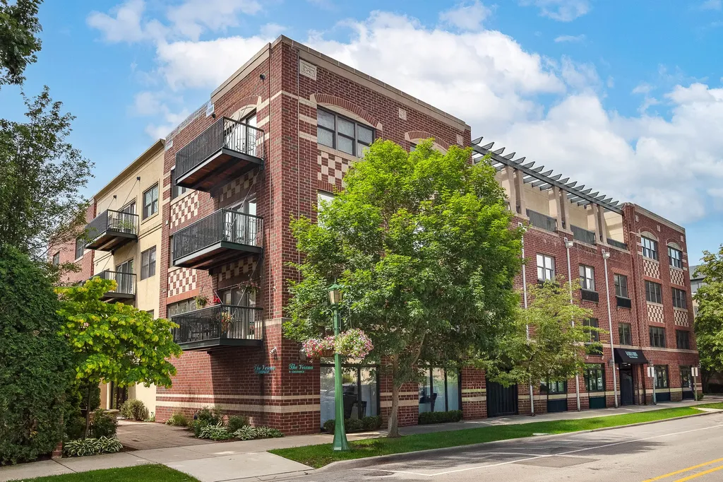 1107 Greenleaf Avenue Wilmette IL 60091
