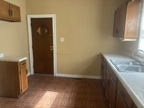 23 West Main Street Chicago Heights IL 60411
