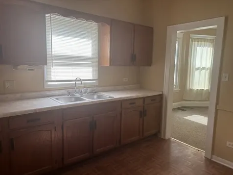 23 West Main Street Chicago Heights IL 60411