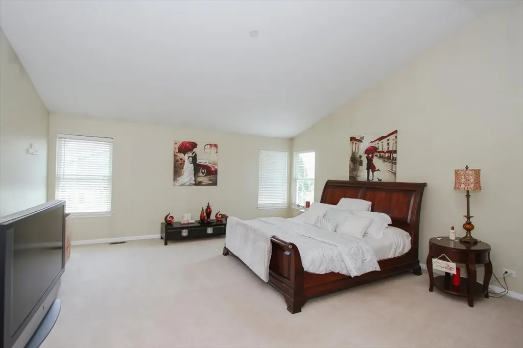 9844 Fairfield Road Huntley IL 60142