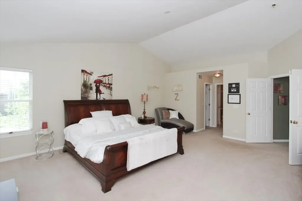 9844 Fairfield Road Huntley IL 60142