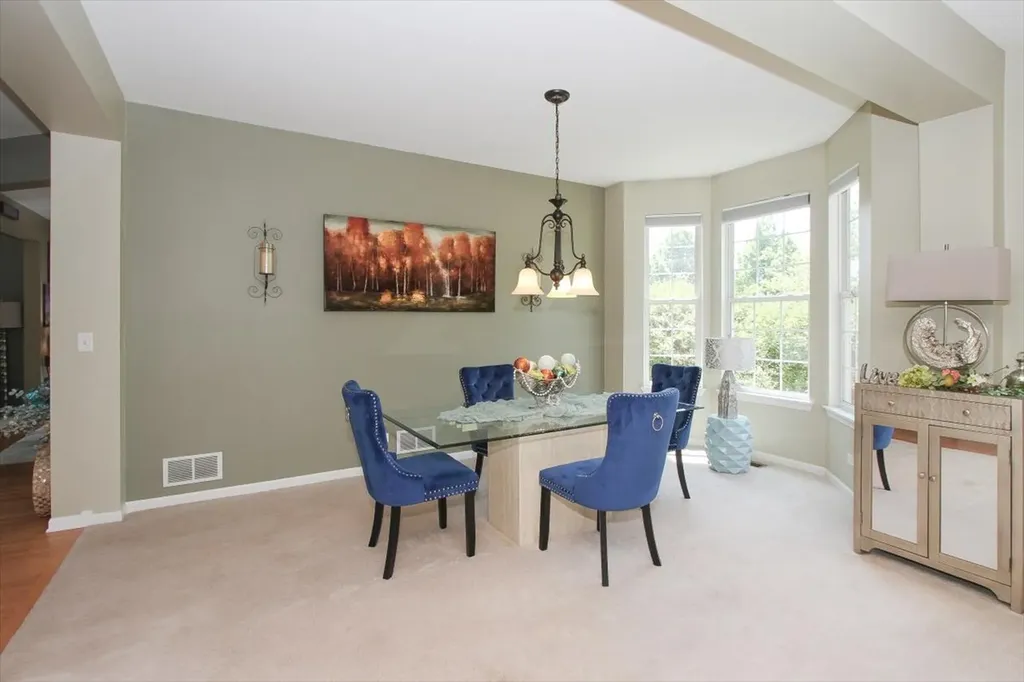 9844 Fairfield Road Huntley IL 60142