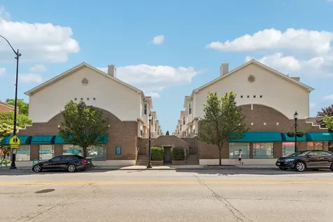 8029 Lincoln Avenue Skokie IL 60077