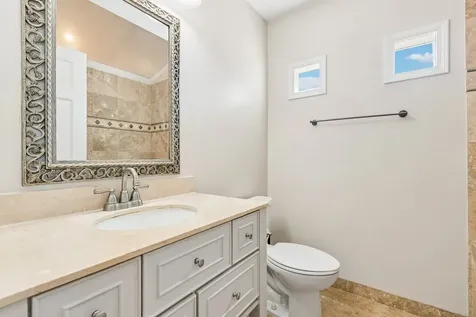8029 Lincoln Avenue Skokie IL 60077