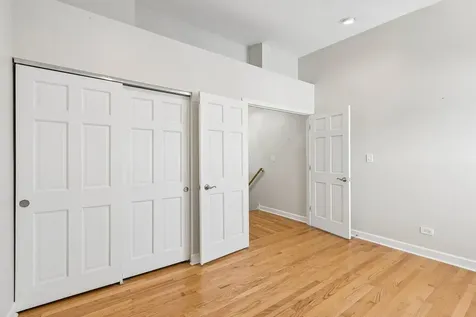 8029 Lincoln Avenue Skokie IL 60077