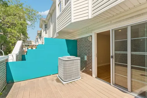 8029 Lincoln Avenue Skokie IL 60077