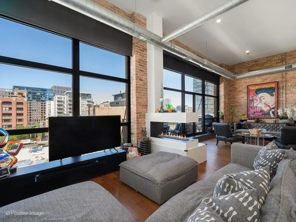 23 North Green Street Chicago IL 60607