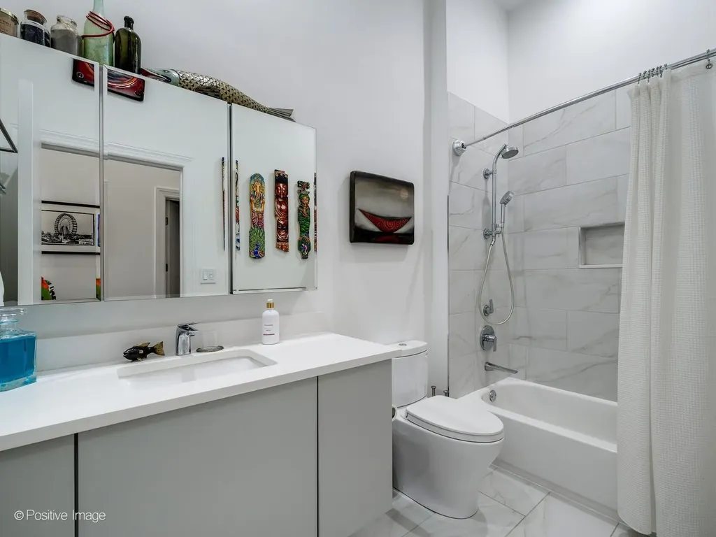 23 North Green Street Chicago IL 60607